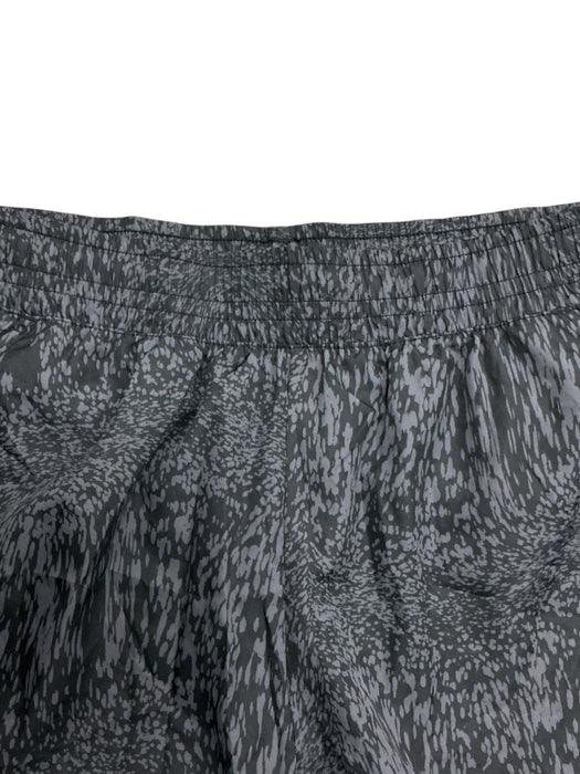 Short M (ATHLETIC WORKS)