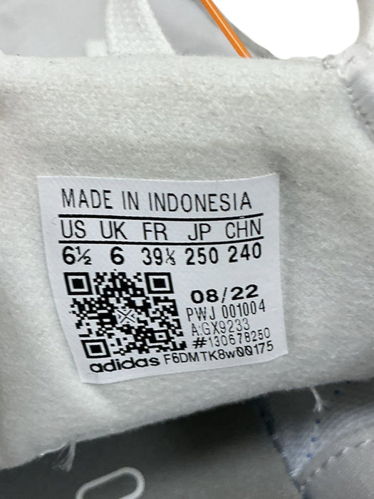 Tenis 6.5 (ADIDAS)