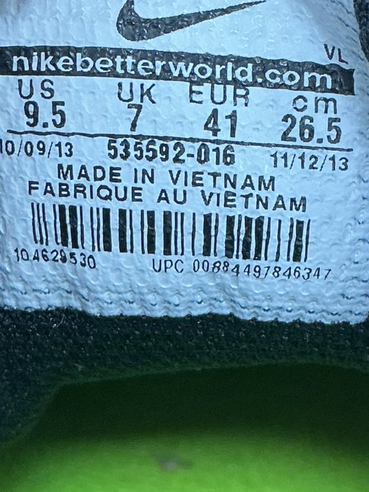 Tenis 9.5 (NIKE)