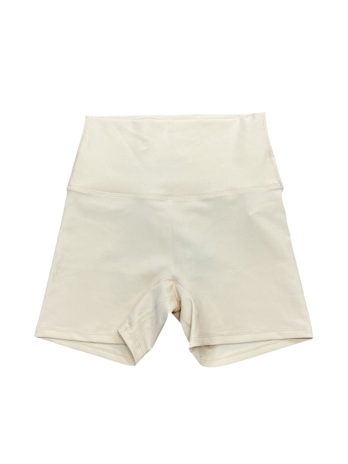 Short 6 (VELOURE ACTIVE)