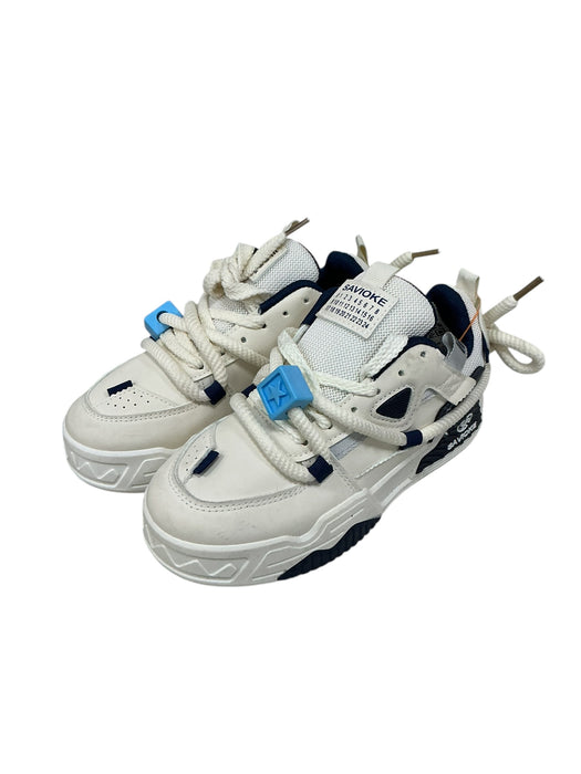 Tenis (SAVIOKE)