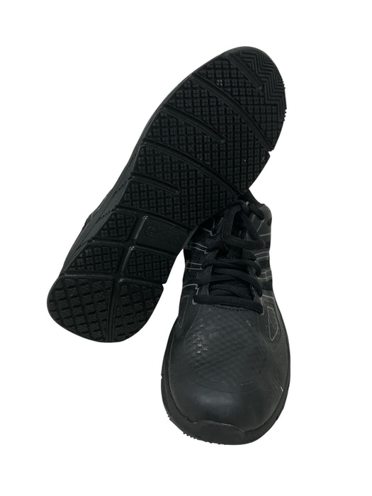 Tenis 8.5 (SHOES CREWS)