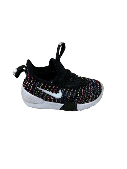 Tenis para bebé 4 (NIKE)