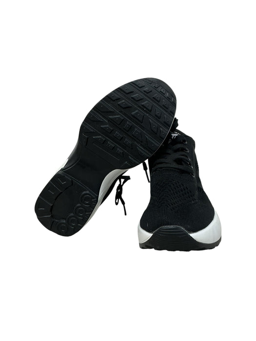 Tenis