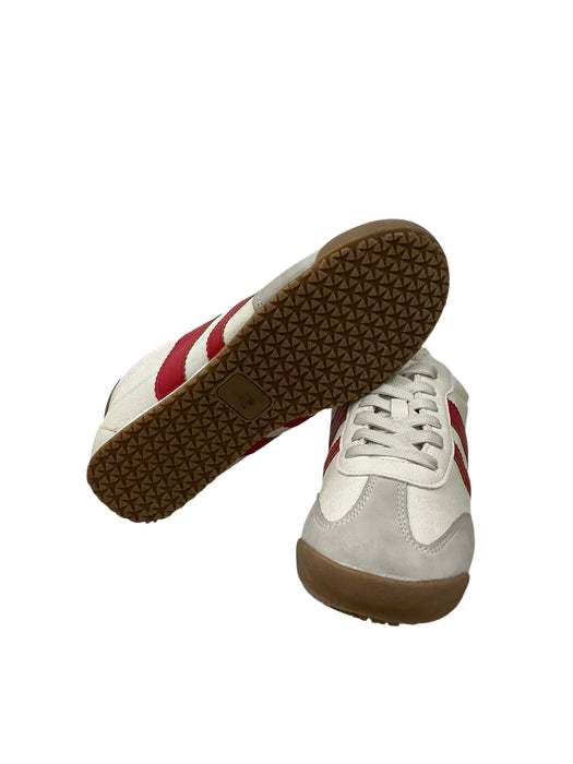 Tenis