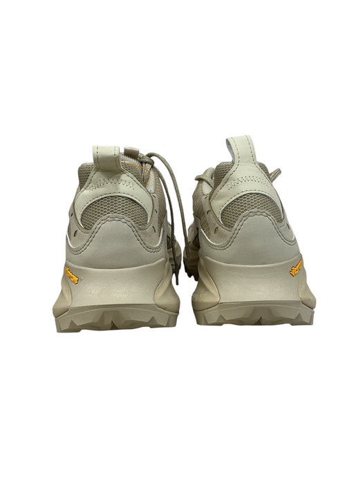 Tenis 9.5 (VIBRAM)