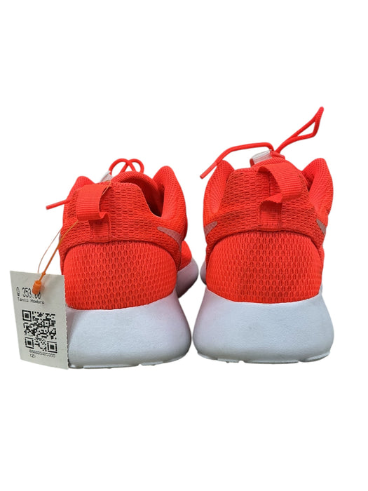 Tenis 8.5