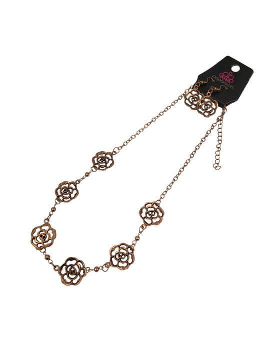 Collar y aretes de fantasía (PAPARAZZI)