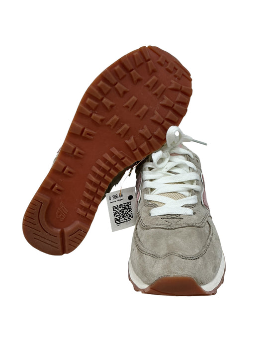 Tenis