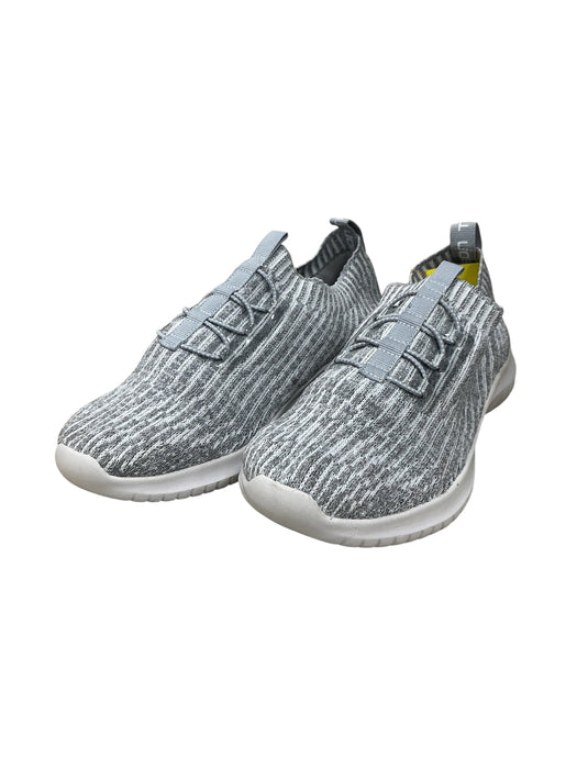 Tenis