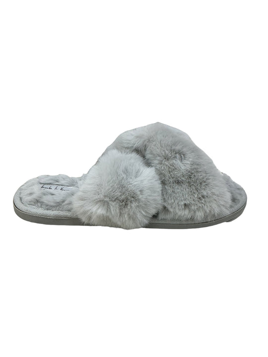 Pantuflas 6.5 (NICOLE MILLER)
