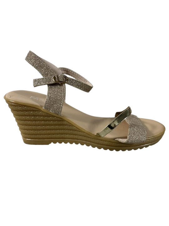 Plataforma 8 (FASHION)