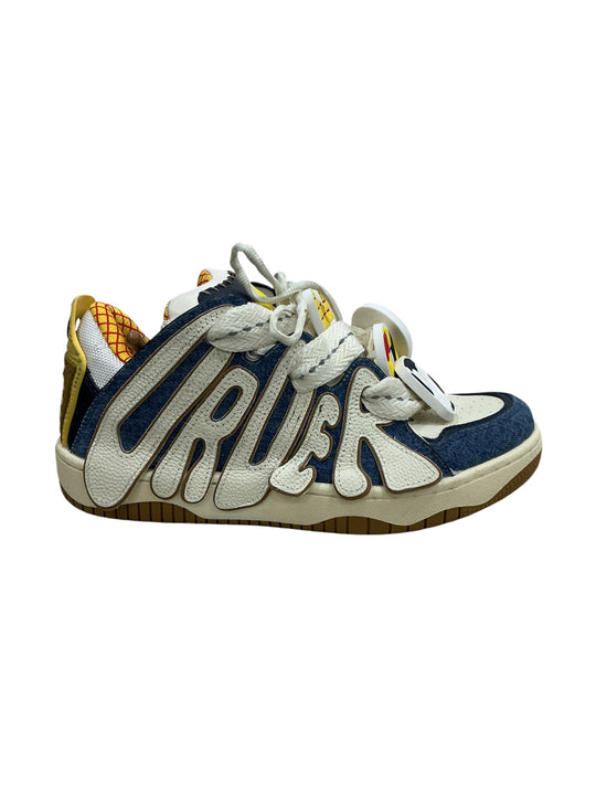 Tenis 42