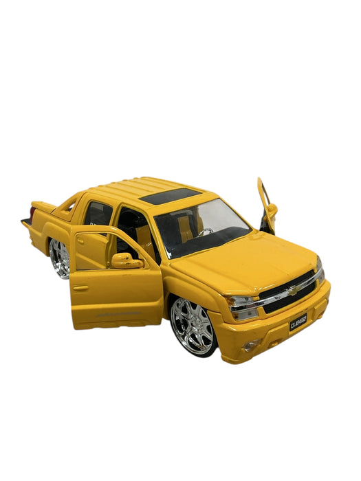 Chevrolet Avalanche 2001 (JADA TOYS)