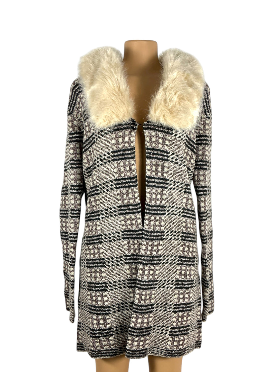 Abrigo S (LOVE TOKEN)