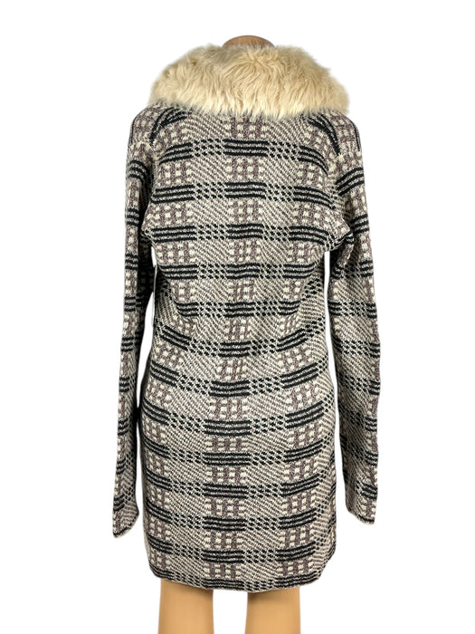 Abrigo S (LOVE TOKEN)