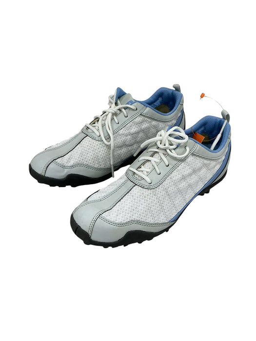 Tenis