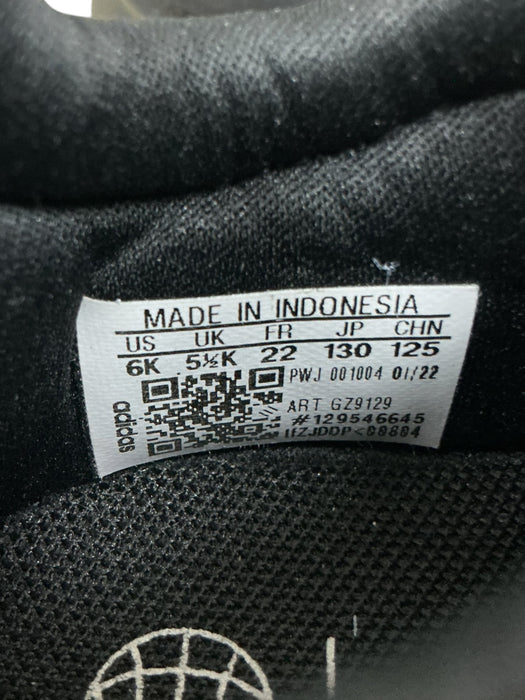 Tenis para niño 6K (ADIDAS)