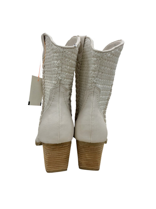 Bota 8 (DOICE VITA)