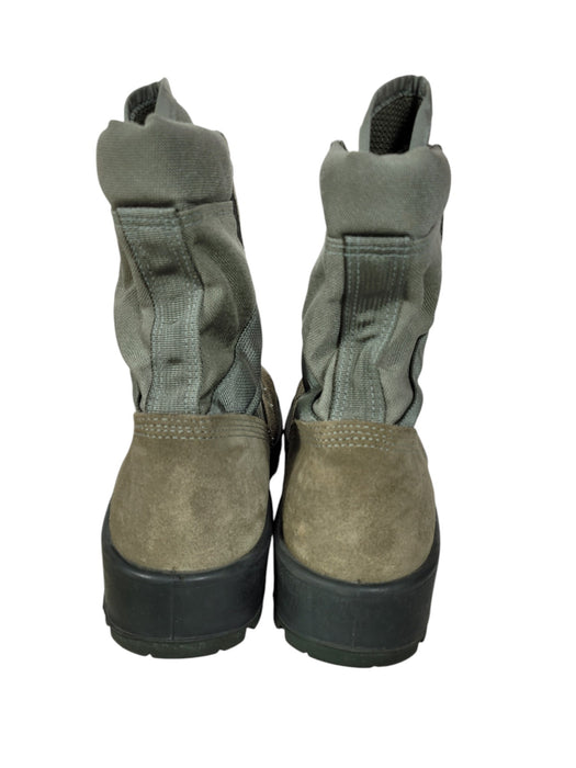 Botas con punta de acero 9 (VIBRAM)