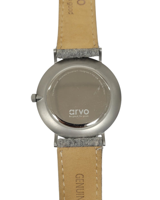 Reloj Análogo (ARVO)