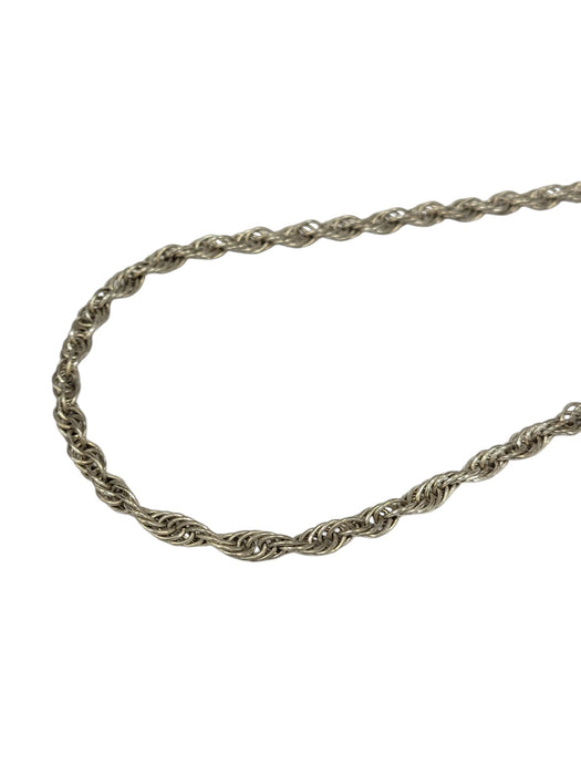 Collar de plata (925)