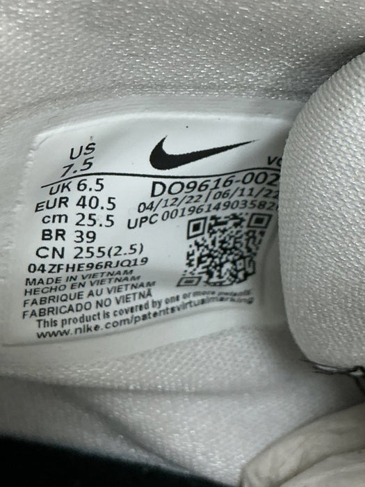 Tenis 7.5 (NIKE)