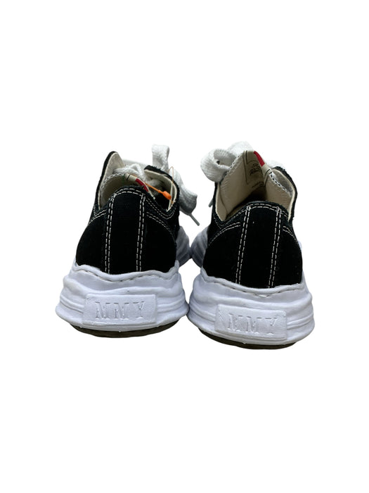 Tenis 42