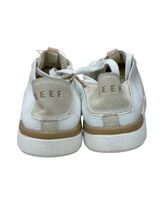 Tenis