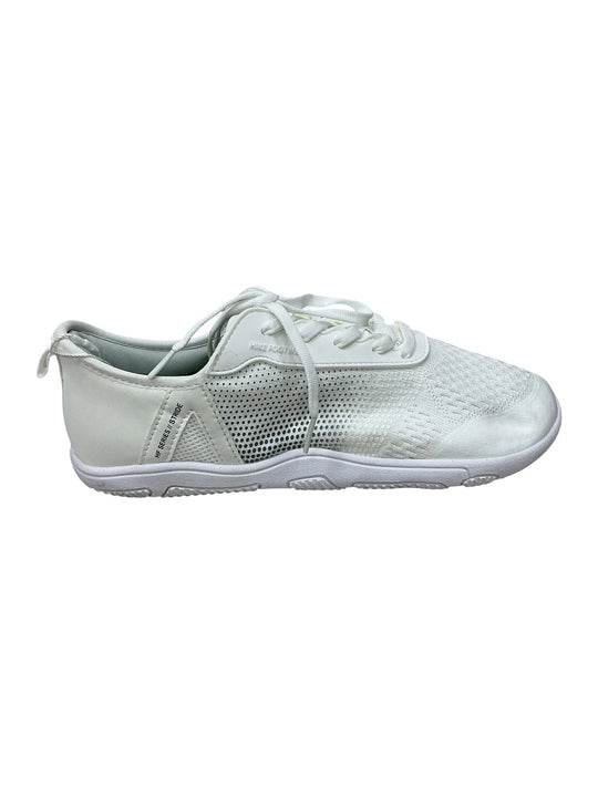 Tenis 7.5
