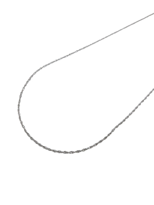 Collar de plata (925)
