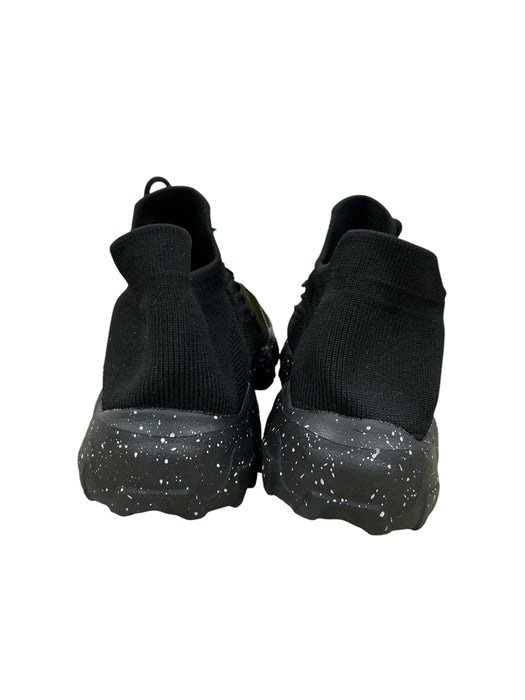 Tenis
