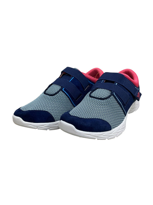 Tenis 8.5