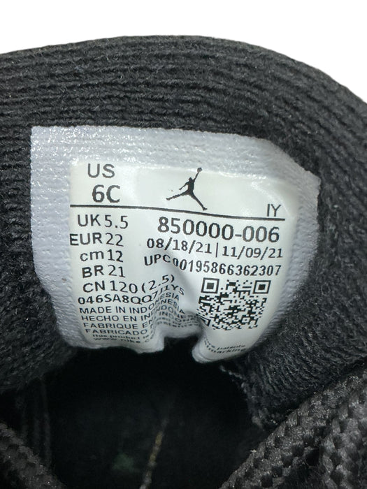 Tenis para bebé 6C (JORDAN)