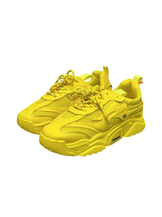 Tenis