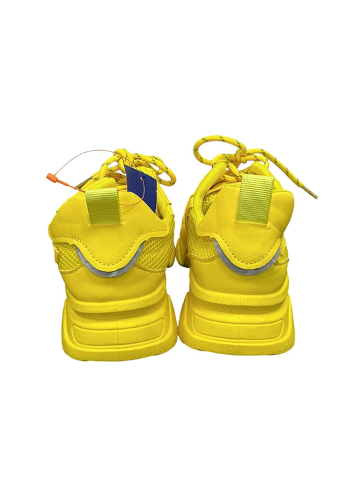 Tenis