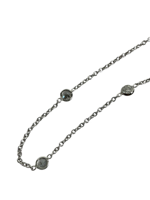Collar de plata (925)