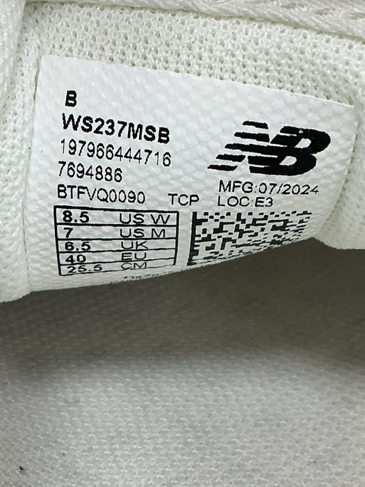 Tenis 8.5 (NEW BALANCE)