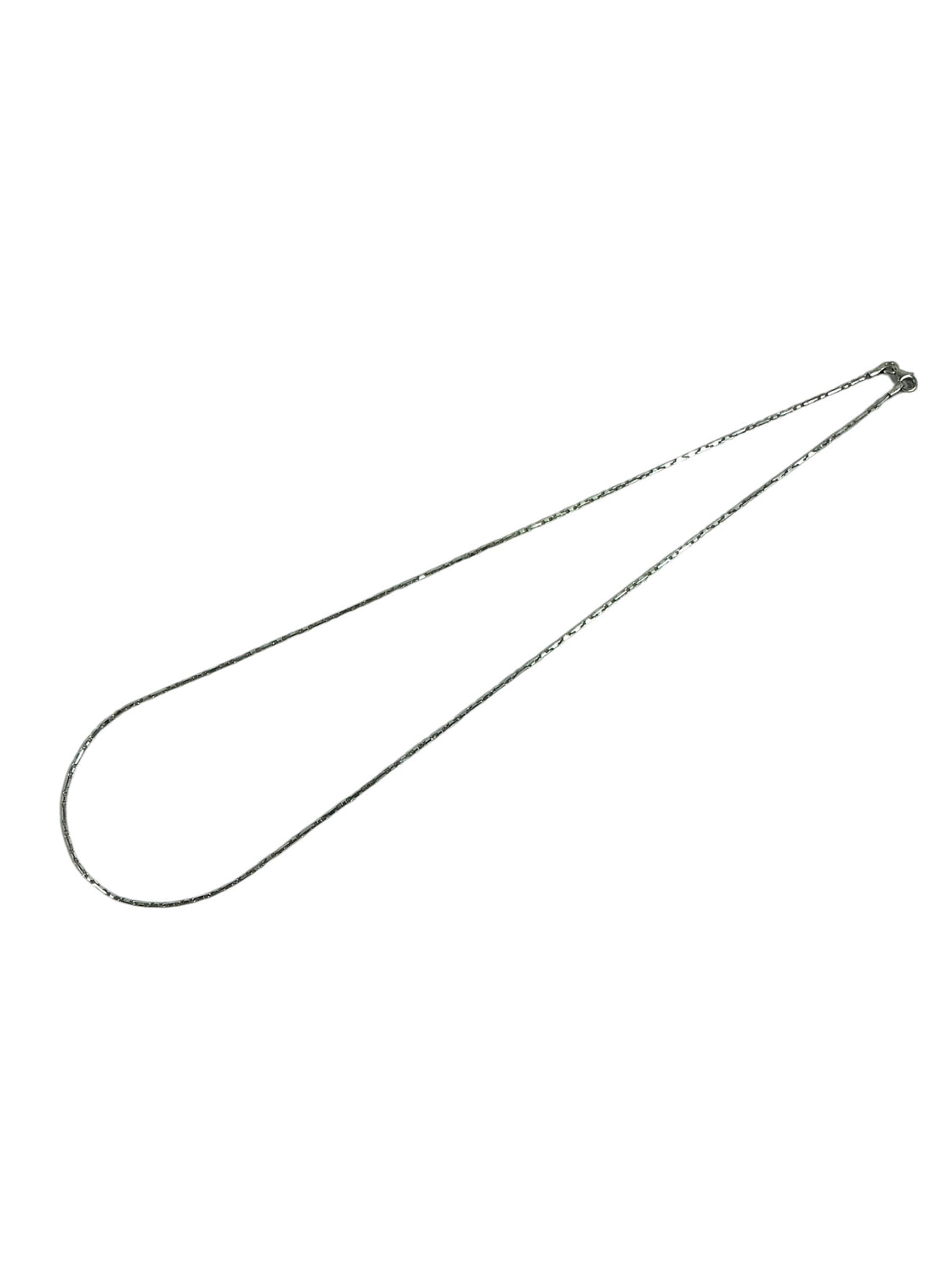 Collar de plata (925)