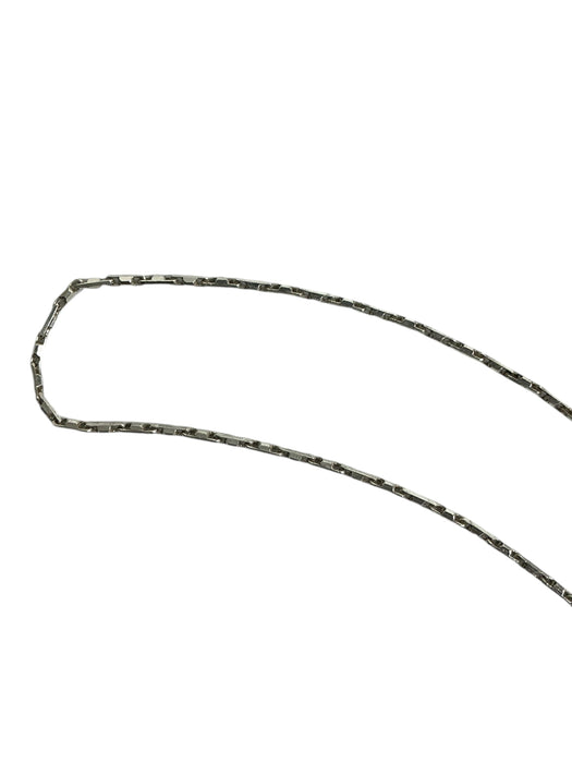 Collar de plata (925)