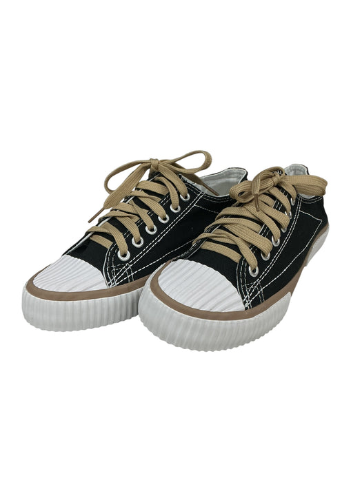Tenis