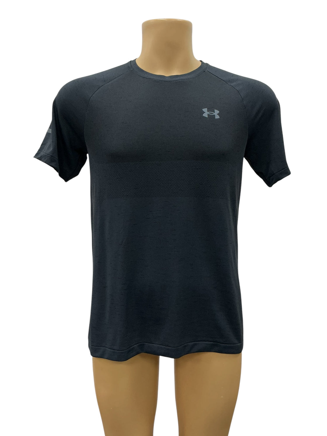 Playera M (UNDER ARMOUR)