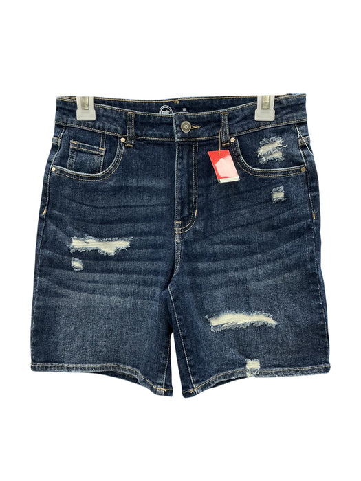 Short 16 (WONDER NATION)