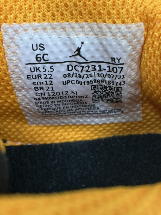 Tenis para bebé 6C (JORDAN)
