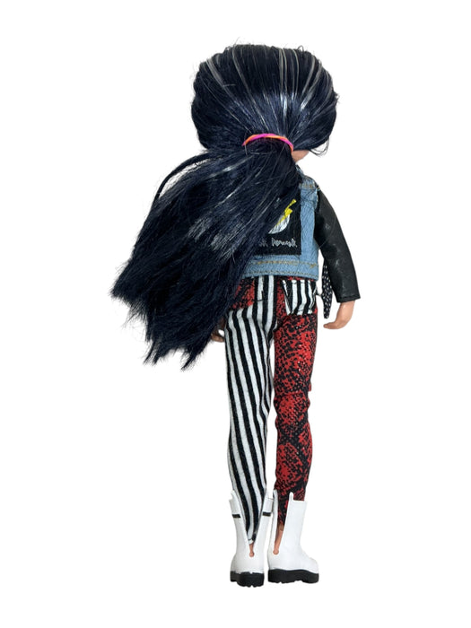 Rocker Boi (L.O.L. SURPRISE!)