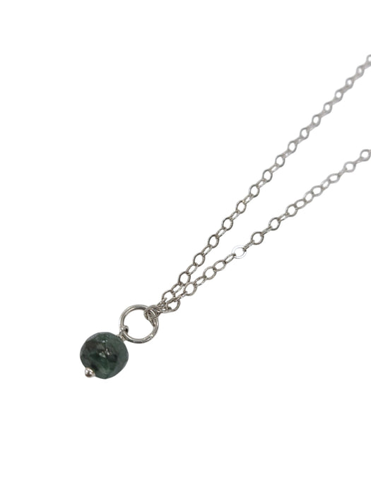 Collar de plata (925)