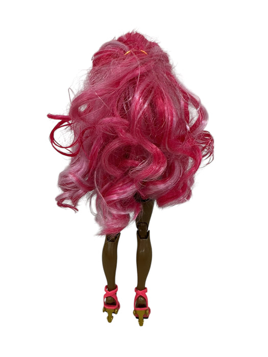 Daria Roselyn (RAINBOW HIGH)