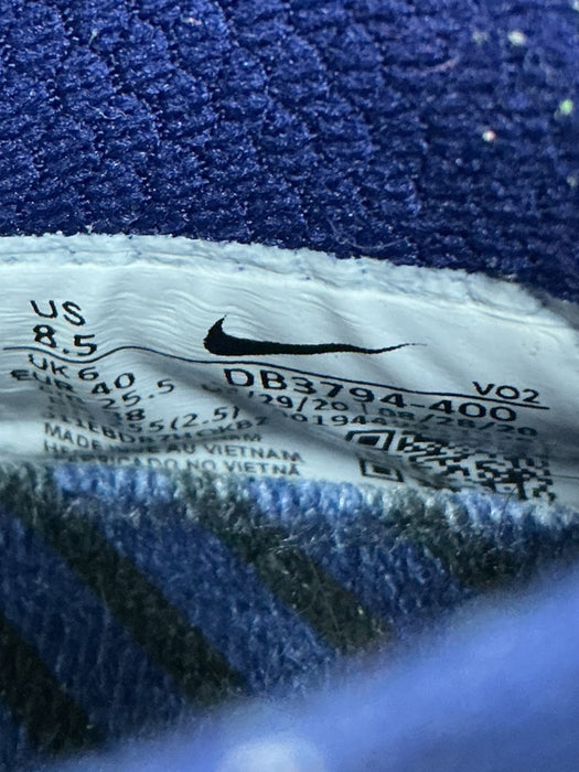 Tenis 8.5 (NIKE)
