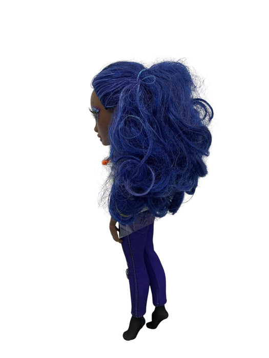 Krystal Bailey (RAINBOW HIGH)