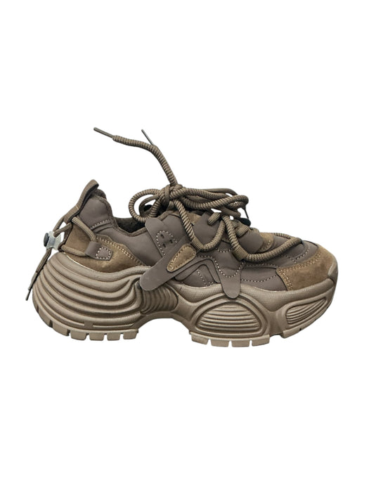 Tenis